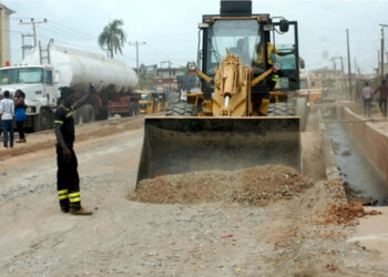Civil Engineers Call on Road Contractors to Use Standard Materials