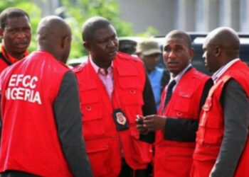 EFCC arrests 792 foreigners over romance, investment scam in Lagos