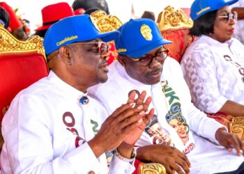 Fubara, Wike camps clash as police occupy Rivers PDP secretariat