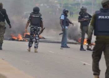 BREAKING NEWS: Seven policemen feared shot in Osun communal clash