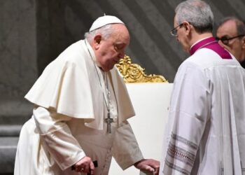 Vatican confirms Pope still in critical condition